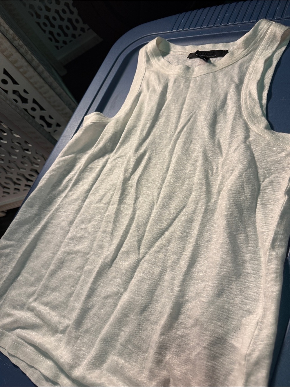 White House Black Market white linen Tank Top